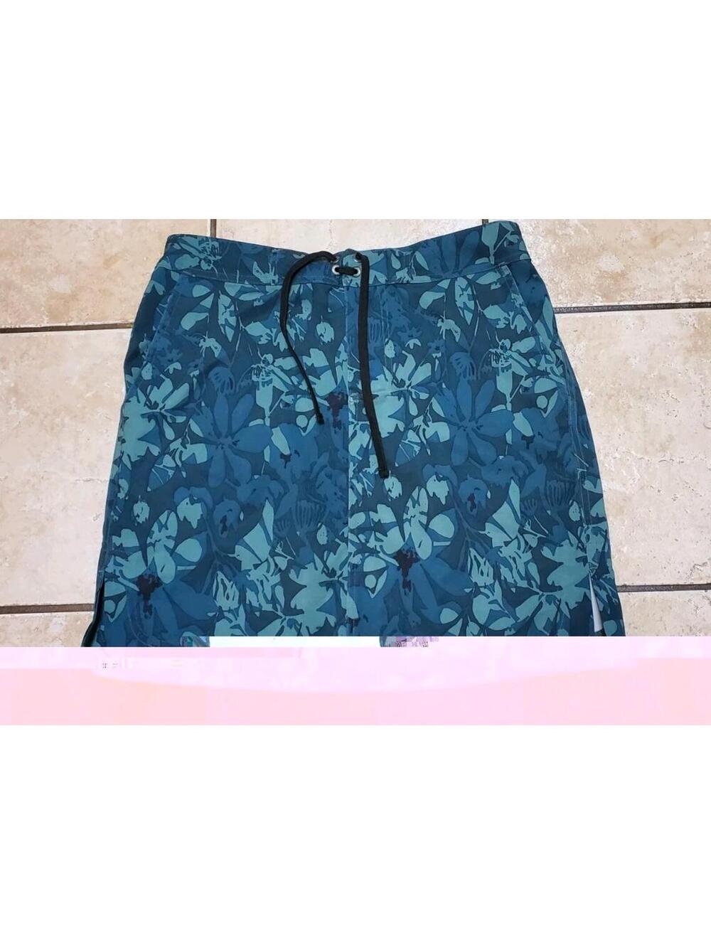 RipSkirt Hawaii Mini Green Floral wrap Skirt Tropical Beach Vacation Size Medium